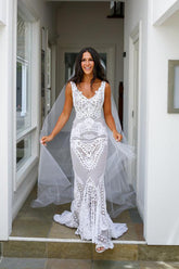 Cheap V-Neck Sleeveless V-Back Hollow Beach Wedding Dress